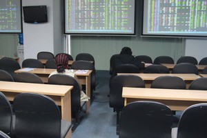 Báo động tình trạng nhiều CTCK “rỗng ruột”